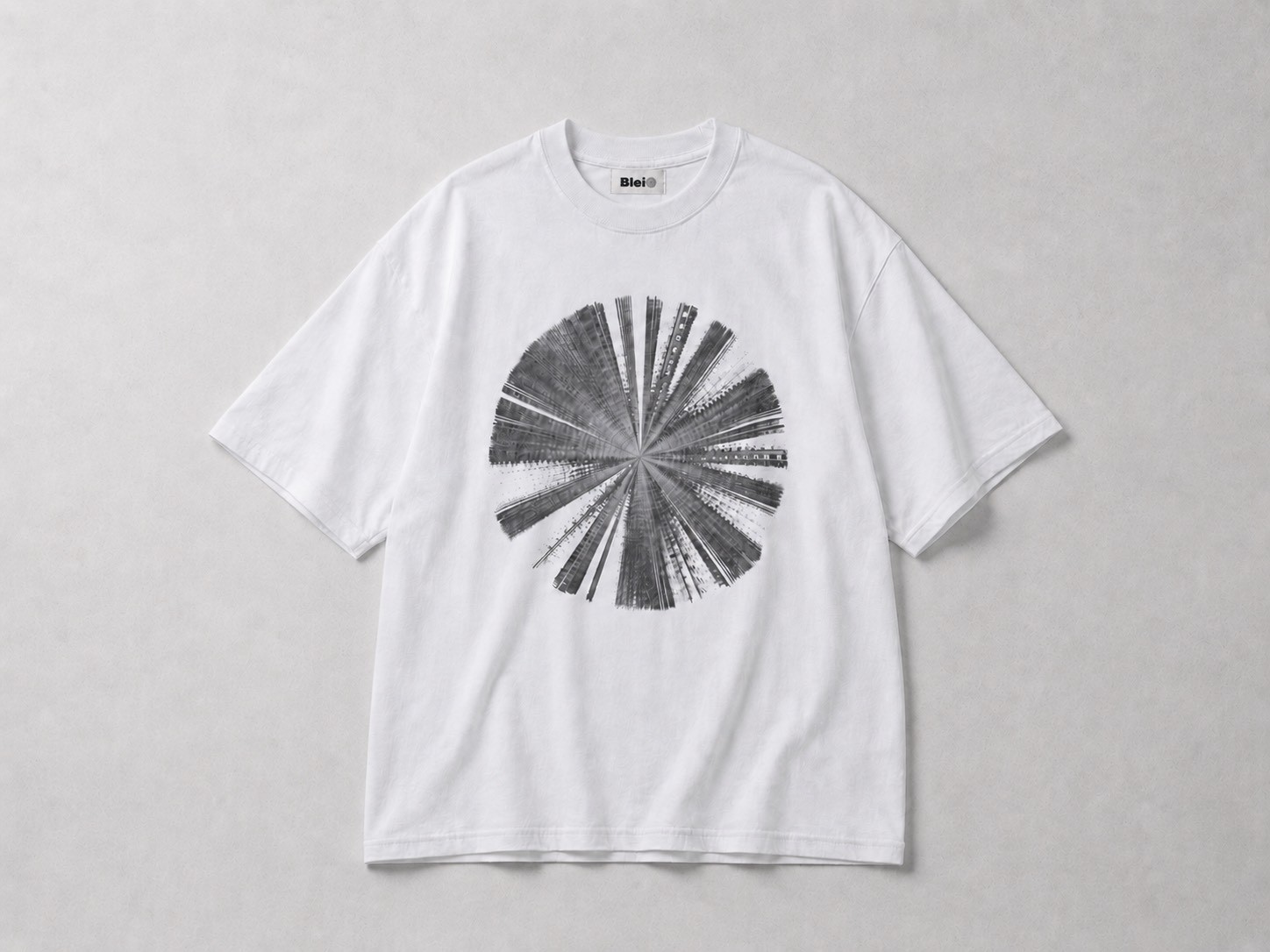 Sequence×Radial TEE — T-shirt