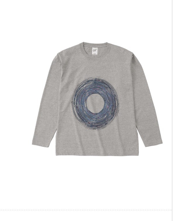 Oval × Aurora long TEE 